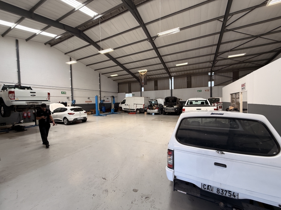 To Let commercial Property for Rent in Rivergate Western Cape